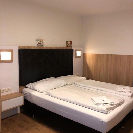 Gastehaus Penny Rooms N Hallein Exteriér fotografie